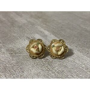 Gold Tone Porcelain Rose Cameo Post Stud Earrings Ornate Oval Filigree Pierced